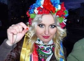 постоянно забываю что ваши каналы вам этого не показывают, а другие каналы вы не смотрите...
тебя же на самом деле не интересуют все твои ,,ЧЁ,,  ты  сам себе уже на все ответил и на каждого убитого  свидомыми ребенка  у тебя есть оправдательный ответ и внутреннее понимание что так надо и что по любому вы правы и кто  так не думает - тот зомби...
У вас там свой мирок, но весь мир видит вас такими: