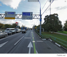 так на ВАШЕМ снимке уголок справа это полоса разгона.