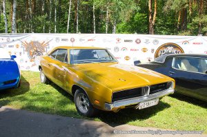 Как эта тачка в темное время суток ездит?