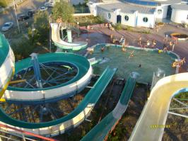 Такого бассейна вы ещё не видели