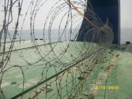 Еще пару фоток из Аденского залива