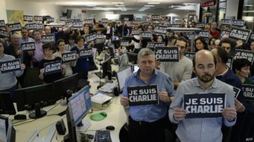 Правильно! Я тоже считаю, что если плакаты одинаковые, то подстава и постановка заказная!!!