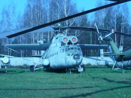 Был в этой "Тушке" те кто занимается реставрацией молодцы, честь им и хвала, дело свое знают, а если не знают то узнают  Я был в момент когда они только брались за салон-люкс, удалось попасть в кабину пилотов. Разруха-это слабо сказано, работы там реально ООООООЧЕНЬ много... и к сожалению не только с Ту-144.
А сам музей ВВС в Монино обязательно нужно съездить, очень много редких экспонатов. На день авиации, ко многим экспонатам можно подойти и посмотреть вблизи...
 Немного своих фото: