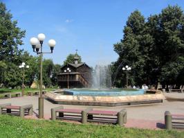 Классно, побольше таких постов! Вот наш городок- Слободской. Тоже красота! Хватит ныть что все плохо!))