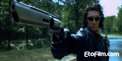 не этот случайно?