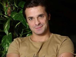 Вот ведь были актеры: Вицин, Миронов, Папанов, Леонов. Десятки раз смотрели фильмы с их участием и хочется смотреть еще и еще. А от этих рож уже тошнит