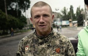 На моего соседа по подъезду похож 0_0