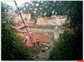 Чистенько, уютненько!) молодцы горожане что поддерживаете свой город, был в этом году в Сочи, Роза хутор - очень поразила, красиво.