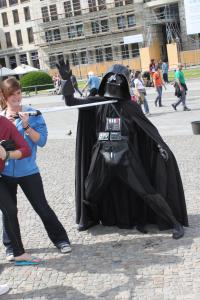 В Берлине вот такого дарта вейдера встречал:)