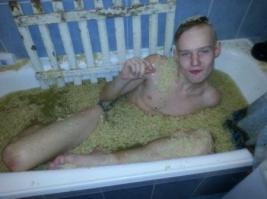 Пацаны ну ваще романтики !