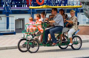 тем временем в параллельной вселенной ...