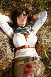 Джессику Нигри даже не узнать... Есть куда лучшие её работы!