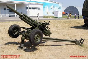 Стреляют из автоматического миномёта, типа "василька".
Перевозится быстро, мины по калибру походят.