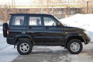 Toyota Land Cruiser, 1994 год выпуска, дизель 4,2, супер салон и т.д И УАЗ 2014 года выпуска