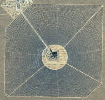 Площадь в 13 квадратных километров. Основную площадь занимают 350 тысяч зеркал. Находится в пустыне Мохаве США.

Владельцами считаются BrightSource Energy, NRG Energy и Google