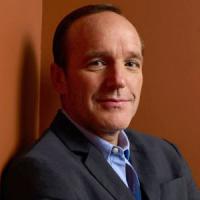 Кларк Грегг-супругтакая красота, c таким уродом