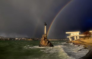 Южная бухта в Севастополе
