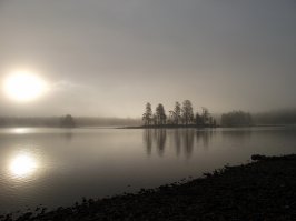 Восход солнца над рекой Пистайоки, Карелия