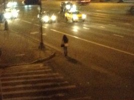 А тем временем в ЦАО, на Садовом, как стояли, так и стоят...И летом, и осенью, и зимой. Хотя, как их изловить, если они прячутся от патрулей?! Увидят, и, согнув коленки, бежать...И что сказать. Вот так и терпим, ночной сон постоянно прерывается сигналами машин.