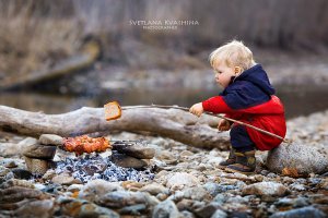 Квашина тоже потрясно детей фотографирует.