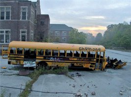 Детройт, Пиндостан: разруха, срань и негры...