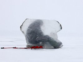 40 одиноких домов среди волшебной красоты зимних пейзажей
