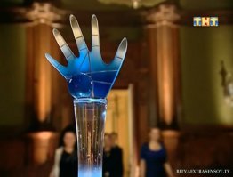 Да помню в 90-ые Кир Булычев начал писать какую то легкую эротику Да тот что про"Гостью из будующего"написал А так успенскому должен быть гарантирован приз в прог "битва экстрасенсов"