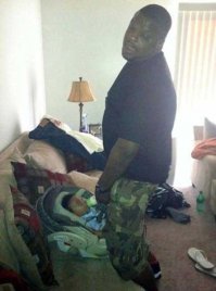 Через какое то время этот мальчик подрос и у него появился ребенок..... Это Гарлем бебйбииии!!!