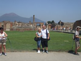 Площадь в г. Помпеи сейчас