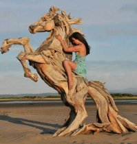 ТАЛАНТИЩЕ! 
Мне вспомнился по этому поводу другой памятник:):)