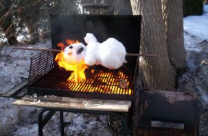 Мы тоже как-то снеговика приготовили. Вкусный.