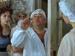 - Эй, вы там! Плаху, Палача и рюмку водки! Водку мне, остальное ему! Живо!
