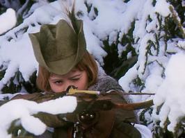 Эх, вы все! Забыли самую милую лучницу!