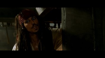 "Лучше найди себе девушку!!!"