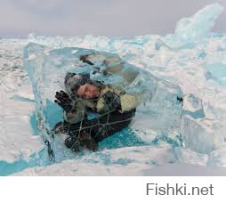 Чудеса! Так замерзла святая вода перед Новым годом