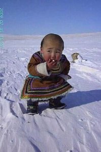 надо было с настоящими хобитами снимать