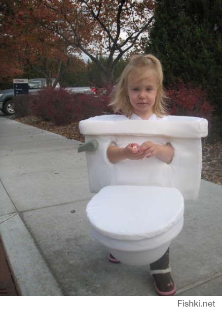 16 курьезных случаев в общественном туалете