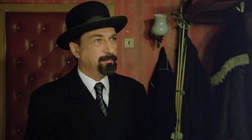 - Это вы Василий Кузьмич?
- Я.
- Я вас очень прошу, подпишите заявление.
- Какое?
- Какое? О том, что вы не главный раввин Московской области.