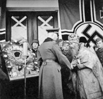 Совместим, совместим.
С чем угодно совместим.