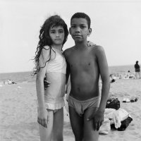 Вымученные истории к фотографиям ни о чем. По такой технологии щас посты клепают на развлекательных порталах. Единственное интересное фото.