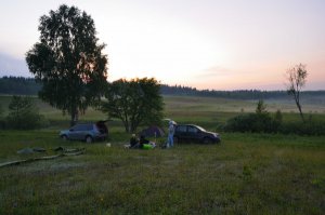 Ну что сказать, автор адекватный. Выводы сделал верные. Автостоп имеет право на жизнь. Но не мое. Мое - автопутешествия. Исключает многие минусы, описанные в посте. Взял с собой палаточки, снарягу, полевую кухню и погнал по стране. Едешь куда хочешь, останавливаешься где хочешь и вся романтика палаточной жизни также доступна.