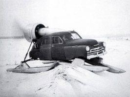 А по запросу "аэросани" в инете полно интересных моделей