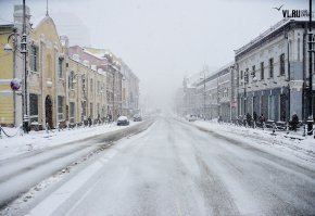 Держи, центр Владивостока вчера, во время снегопада