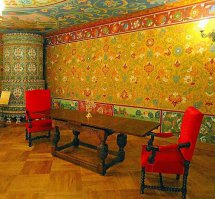 Фото настолько плохи, что очень напоминают компьютерную графику. Как и общие виды здания. Если уж решили показывать что-то красивое, то и фотографии выбирайте достойные - хорошего качества и размера.