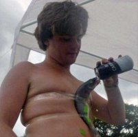 кажется я нашел фото под названием "своя атмосфера"