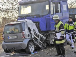 Конечно не было. Я вроде и не говорил, что было. 
Но глаза то есть, аварию увидеть мог?)