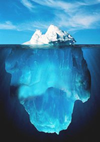  Редчайшее фото перевернутого айсберга