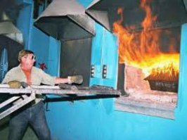 Все это конечно замечательно, но старые вонючие бабки которые катаются в метро врят ли этот пост прочитают.