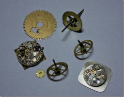 Обожал крутить!