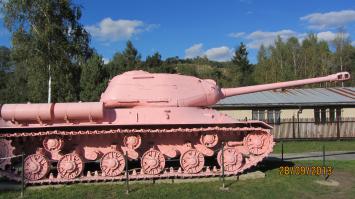 Вот как европейские *****асты издеваются над нашими военнопленными. Не пора ли освобождать наших!?